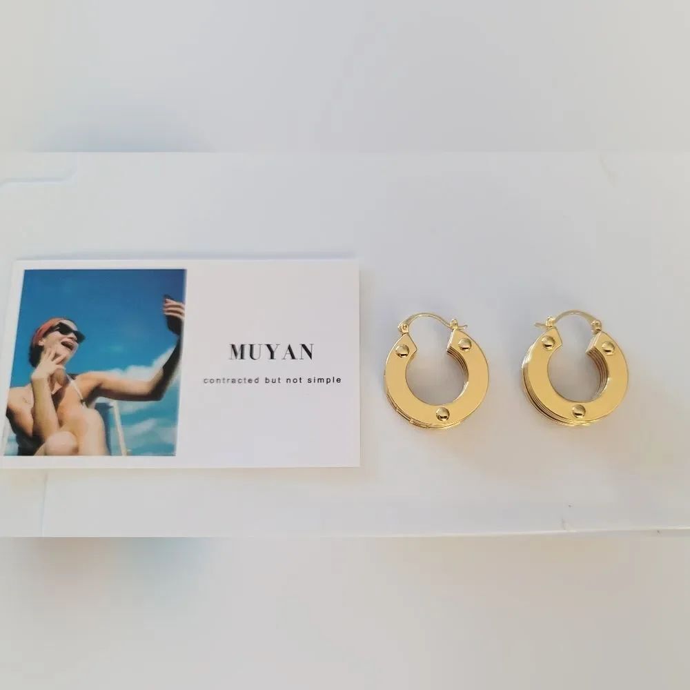 2 Pairs of Muyan Chunky Hoops Bundle
